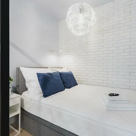 Apartman Yoursecondflat Grzybowska Varsó