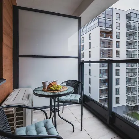 Yoursecondflat Grzybowska Warszawa