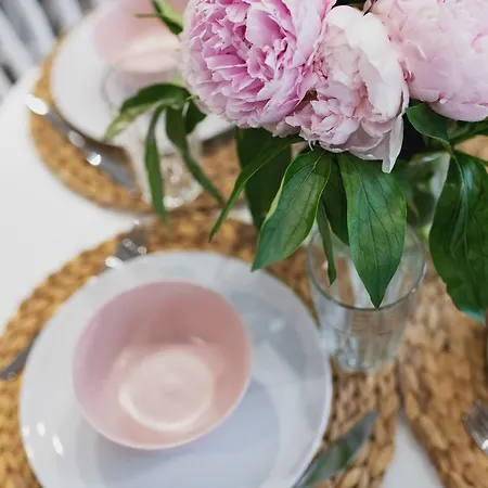 Yoursecondflat Grzybowska Apartman *