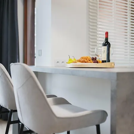 Yoursecondflat Grzybowska *