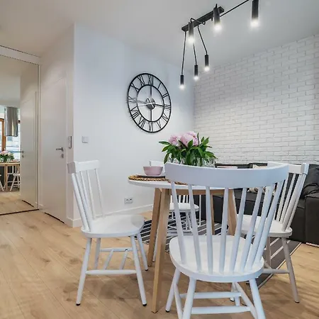 Yoursecondflat Grzybowska Apartman